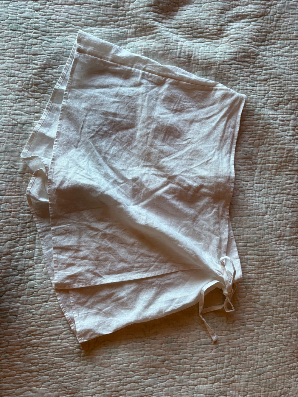 Old Navy White Linen Drawstring Shorts - Casual Summer